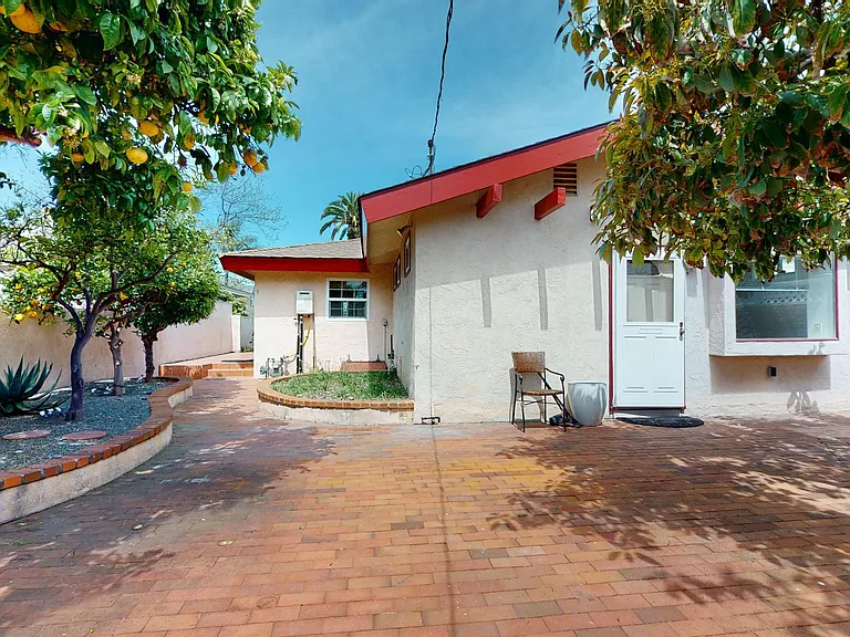 713 I Ave — Photo 13