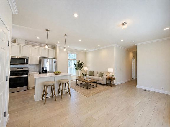4th image of 96 Timber Cove Dr #96