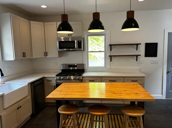 619 E Potter Ave, Milwaukee, WI 53207