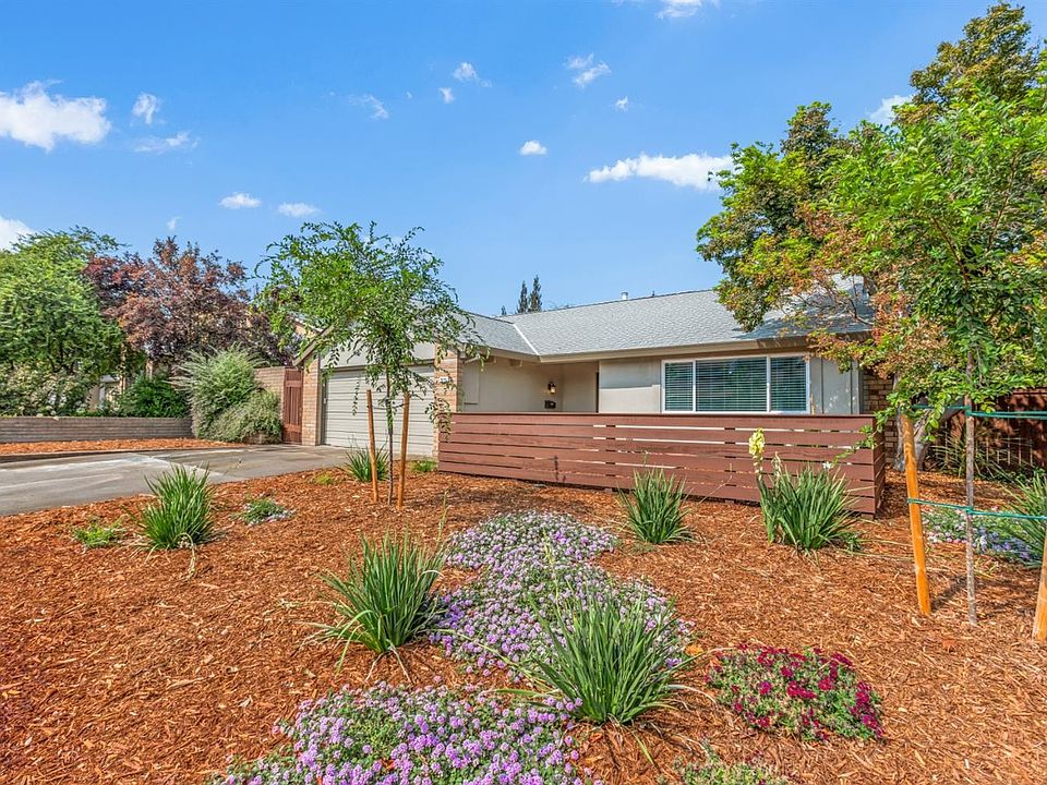 1st image of 6181 Viceroy Way