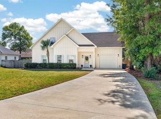 1057 Captains Cove Way, Saint Simons Island, GA 31522