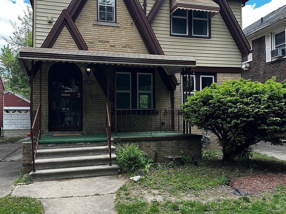 1st image of 3301 Leslie St
