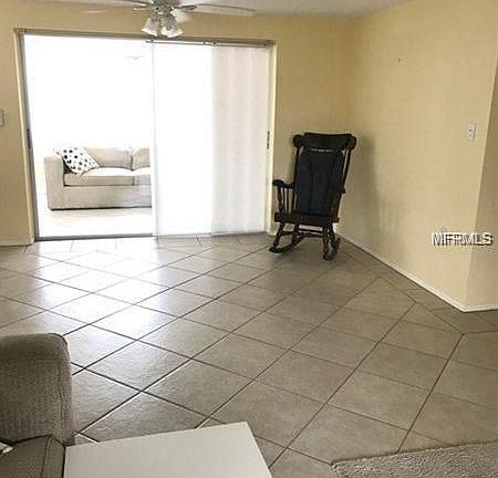 5th image of 3427 Salisbury Dr
