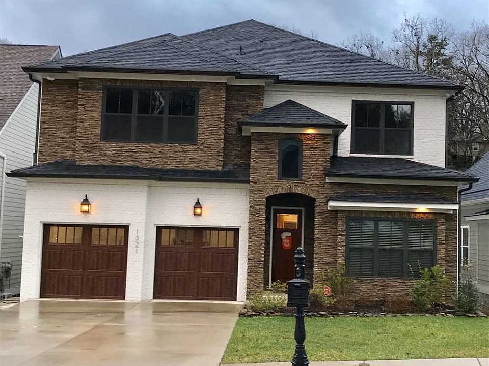1st image of 1321 Carrington Way