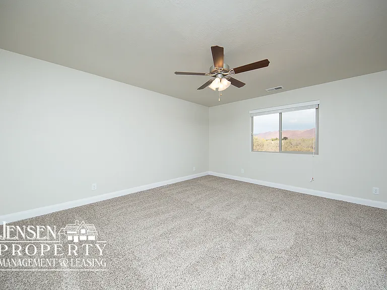 2502 Bella Vista Dr — Photo 8