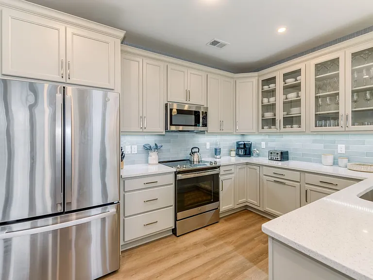 1703 Paget Rd #303 — Photo 3
