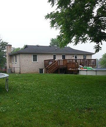 2nd image of 216 Savannah Dr