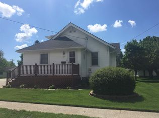 609 E Harrison St, Washington, IA 52353