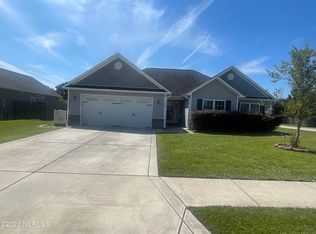 200 Low Country Ln #1, Swansboro, NC 28584