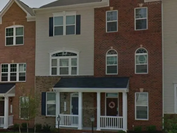 1635 Dorothy Ln, Woodbridge, VA 22191