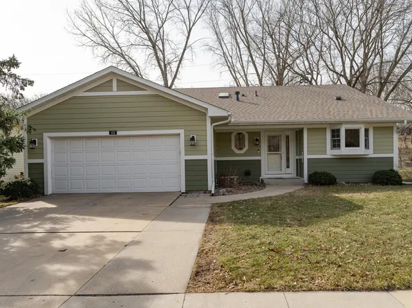 122 Meadow Run Dr SW, Rochester, MN 55902