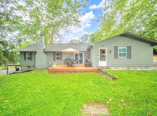 8842 S Pleasure Valley Rd, Waldron, IN 46182