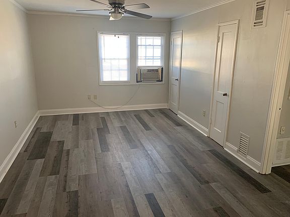 3rd image of 3097 Waynoka Ave APT 3