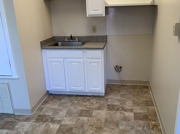 427 W Oak St #15996145