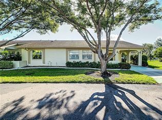 2032 Hawkhurst Cir #181, Sun City Center, FL 33573