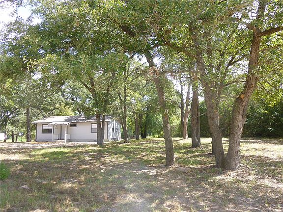2nd image of 291 Shadow Oak Dr