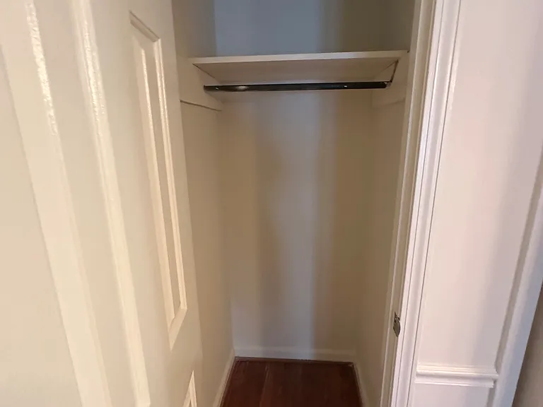 2905 Burch Ave #10 — Photo 11