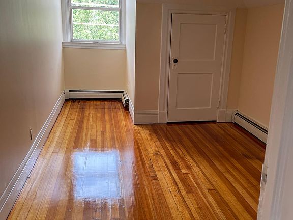 4th image of 577 Western Ave #4
