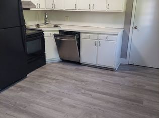 1312 Mallard Rd APT F, Camp Hill, PA 17011
