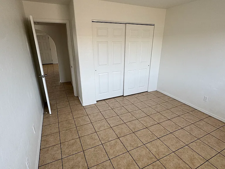 8440 E Greg Ct #B — Photo 15