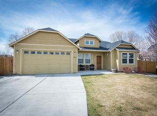 1960 NW Quince Tree Ct, Redmond, OR 97756