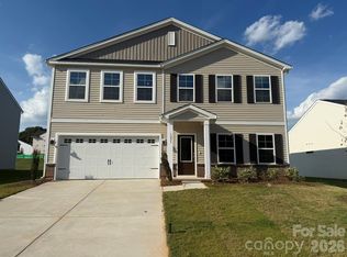 1231 Bansal Dr, Charlotte, NC 28215