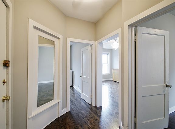 2nd image of 5253 N Winthrop Ave APT 3