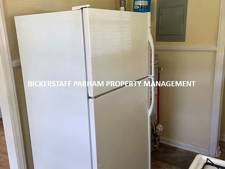 3053 Blan St — Photo 3