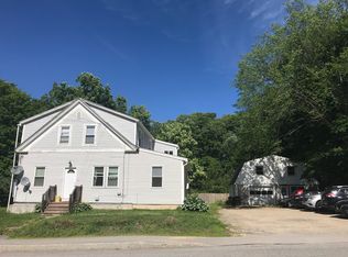 105 Main St #1, Epping, NH 03042