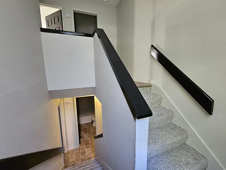 923 Lami St — Photo 7
