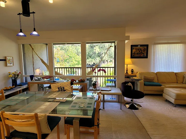 72 Surrey Ln #72 — Photo 3