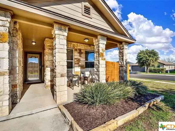 241 Linden Ln, San Marcos, TX 78666
