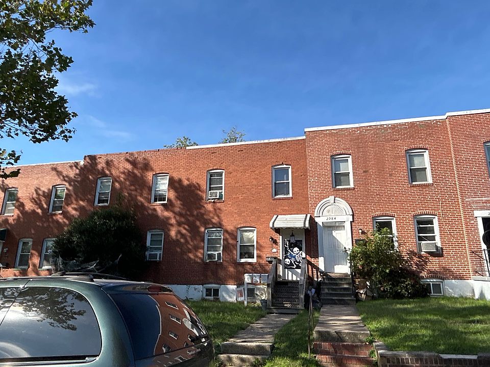 1st image of 2986 Yorkway