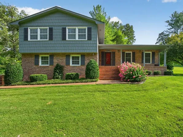 1250 Charles St, Cookeville, TN 38506