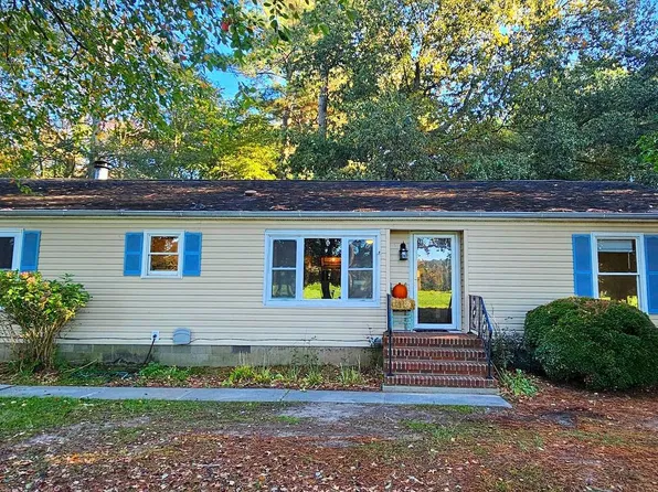 5685 Cedar Landing Dr, Marion Station, MD 21838
