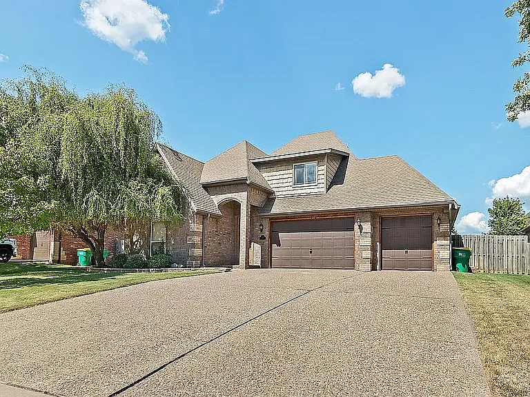 1601 Partridge Run — Photo 2