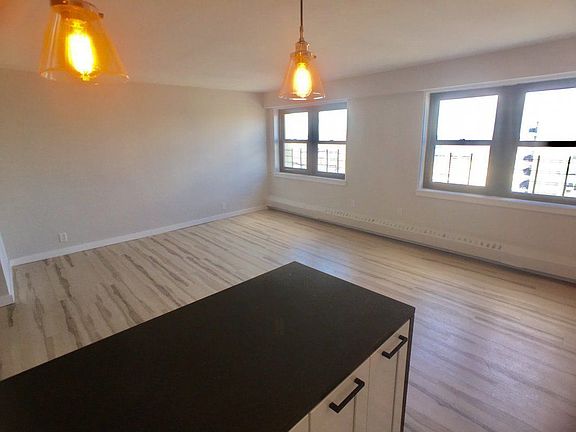 3rd image of 111 Wadsworth Ave APT 23A