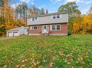 34 Highland Rd, New Boston, NH 03070