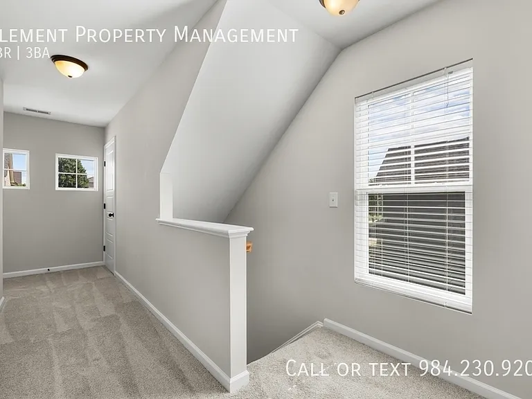 240 Quailwood Dr — Photo 19