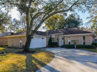 1311 Hitherfield Dr, Sugar Land, TX 77498