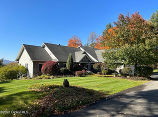 275 Chestnut Ridge Rd, Queensbury, NY 12804