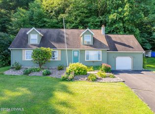 330 Hillside Dr, Bloomsburg, PA 17815