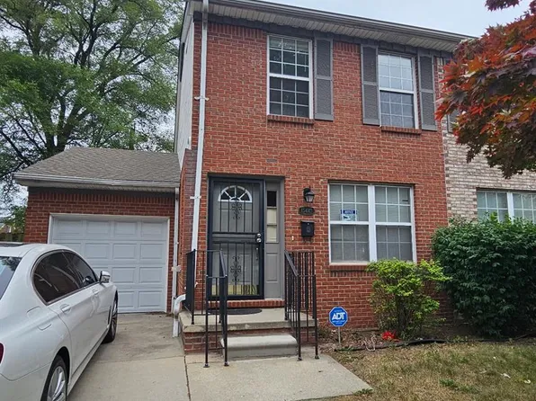 15443 Meyers Rd, Detroit, MI 48227