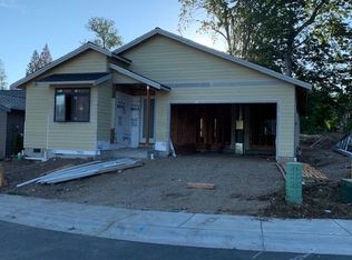 9062 Sea Mist Ln, Blaine, WA 98230