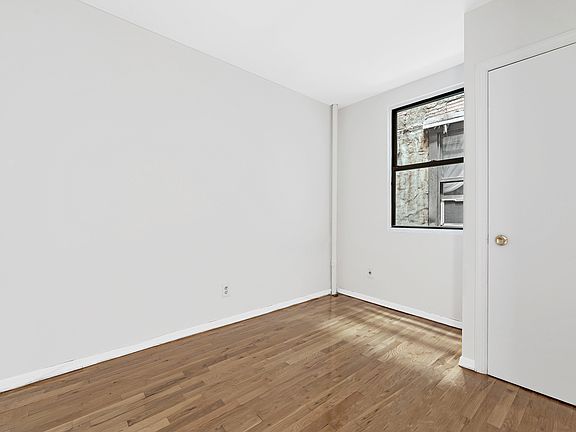 4th image of 426 W 49th St APT 4A