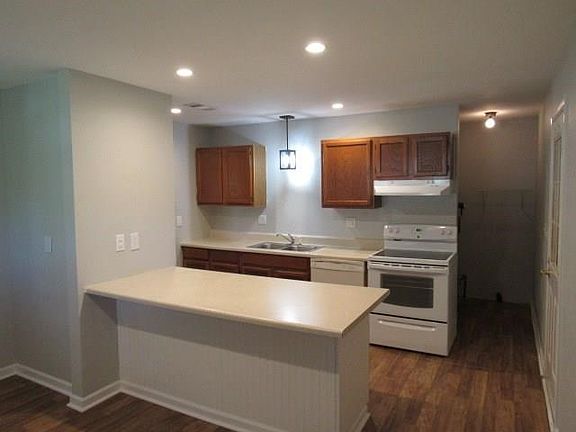2nd image of 1603 Casa Ct