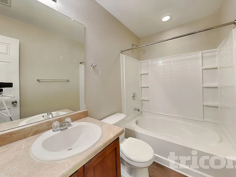 20681 Randolph Pl — Photo 14