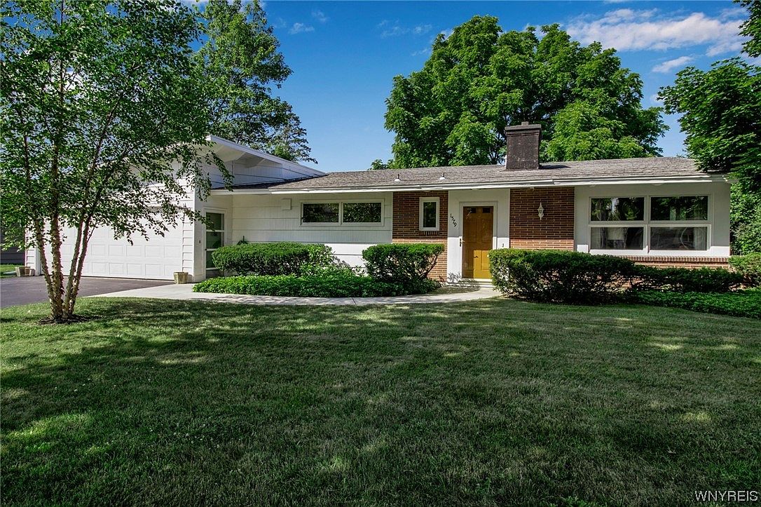 1579 Lakeview Rd, Lake View, NY 14085 MLS B1483295 Zillow