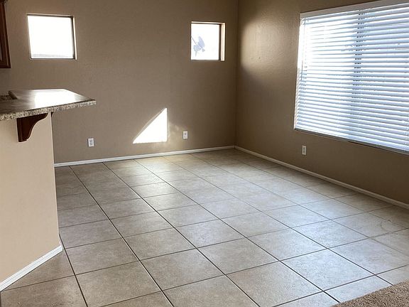 4th image of 41157 W Granada Dr
