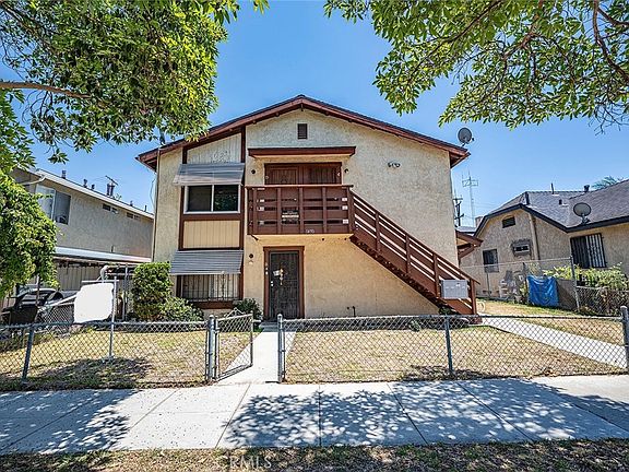 5th image of 1490 Gundry Ave